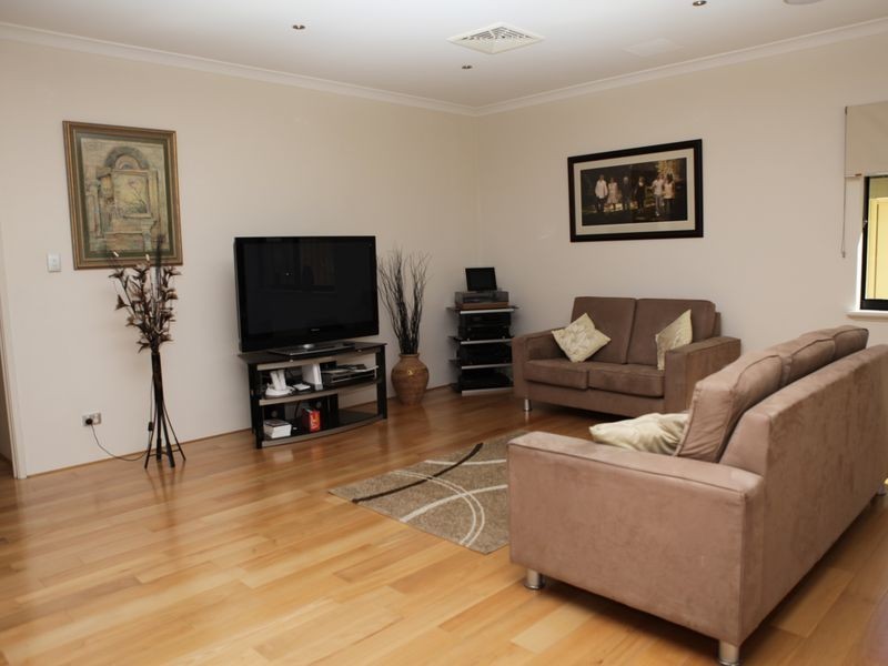 2 Forward Street, Baldivis WA 6171