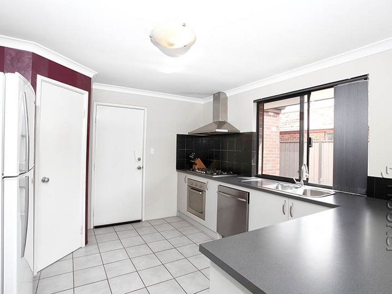 27 Kootingal Bend, Baldivis WA 6171