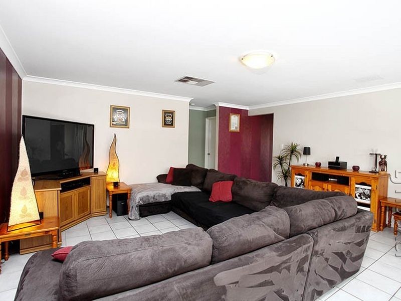 27 Kootingal Bend, Baldivis WA 6171