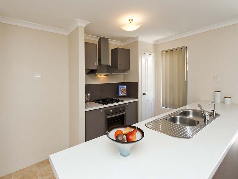 9 Ortona Crescent, Secret Harbour WA 6173