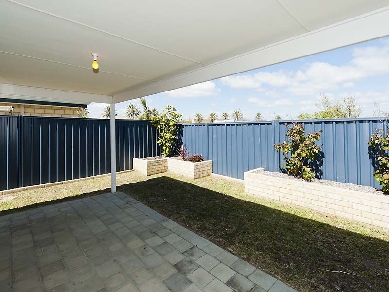 9 Ortona Crescent, Secret Harbour WA 6173