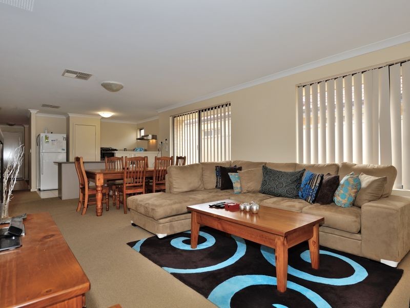 45 Kumarina Drive, Secret Harbour WA 6173