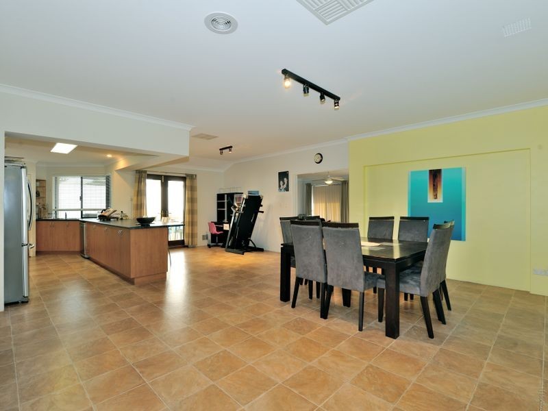6 Fuller Lane, Baldivis WA 6171