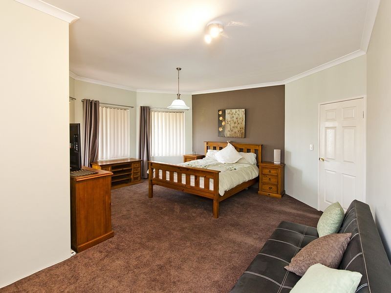 20 Durance Drive, Port Kennedy WA 6172