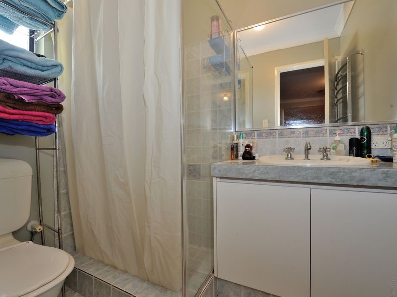 75 Fairview Drive, Waikiki WA 6169