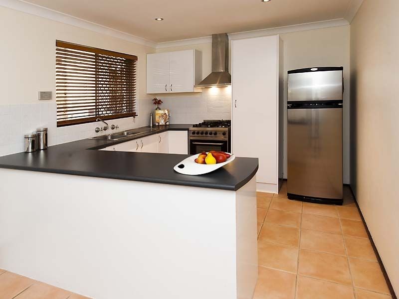 67 Cambridge Crescent, Cooloongup WA 6168