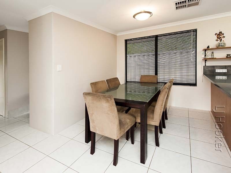 21 Merida Loop, Port Kennedy WA 6172