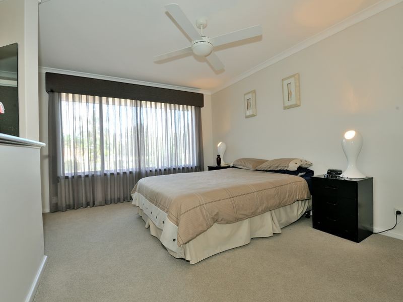 10 Bunbury Place, Rockingham WA 6168