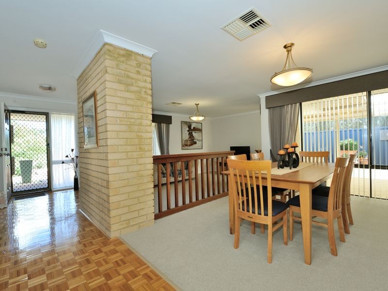 10 Bunbury Place, Rockingham WA 6168