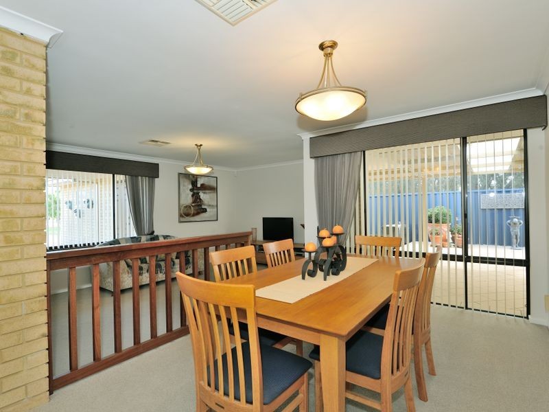 10 Bunbury Place, Rockingham WA 6168