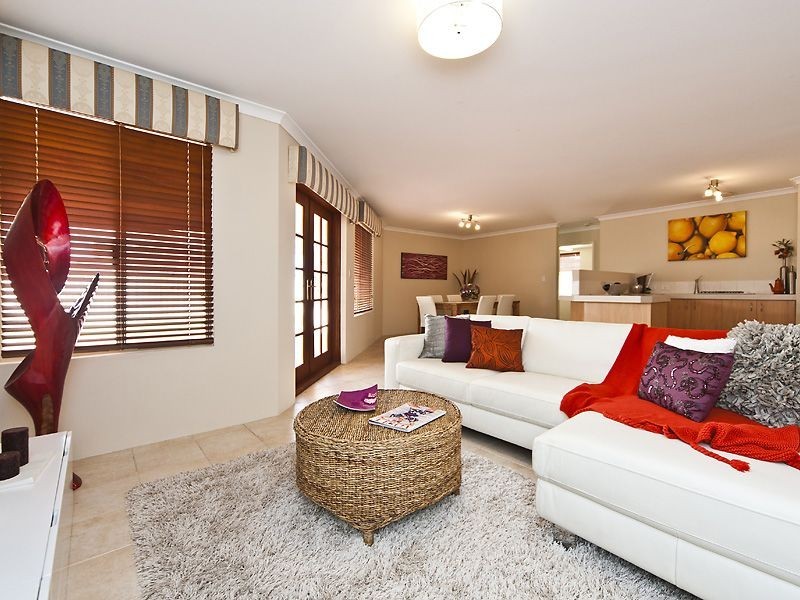 24 Edgecumbe Terrace, Baldivis WA 6171