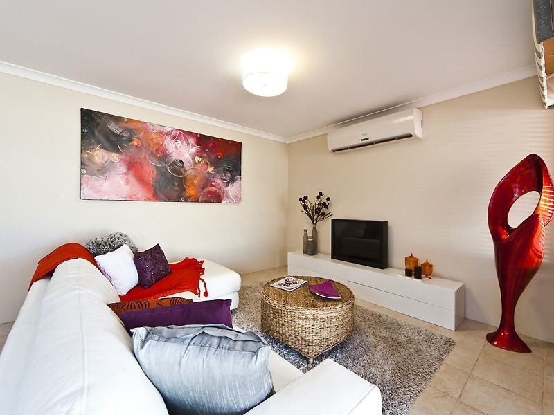 24 Edgecumbe Terrace, Baldivis WA 6171