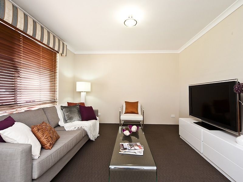 24 Edgecumbe Terrace, Baldivis WA 6171