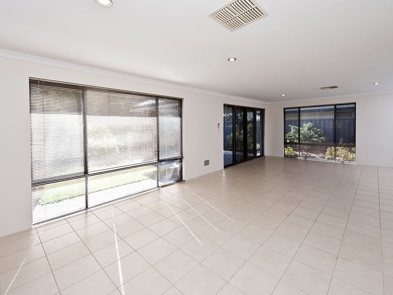 10 Melaleuca Lane, Baldivis WA 6171