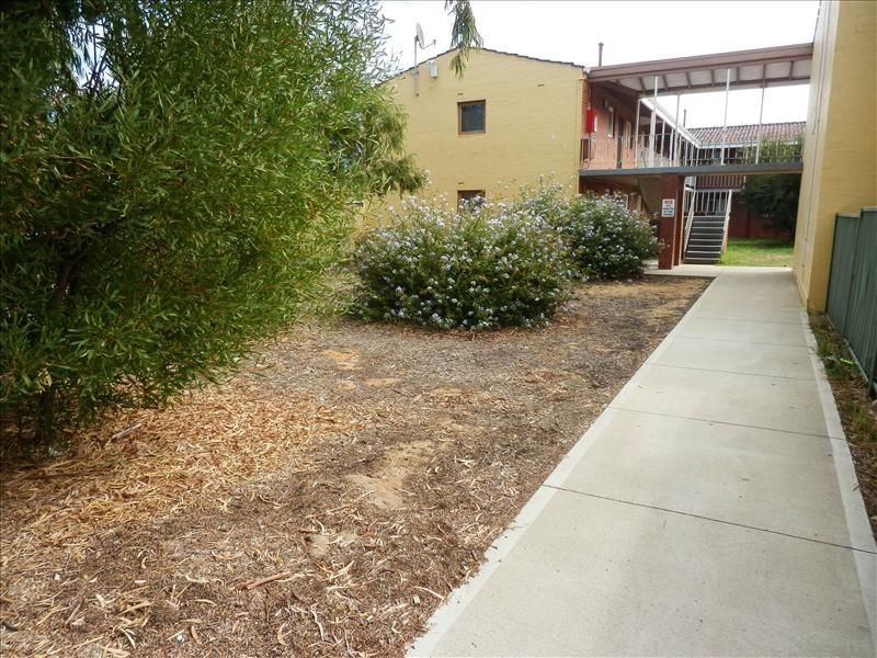 1/15 Corvus Place, Rockingham WA 6168