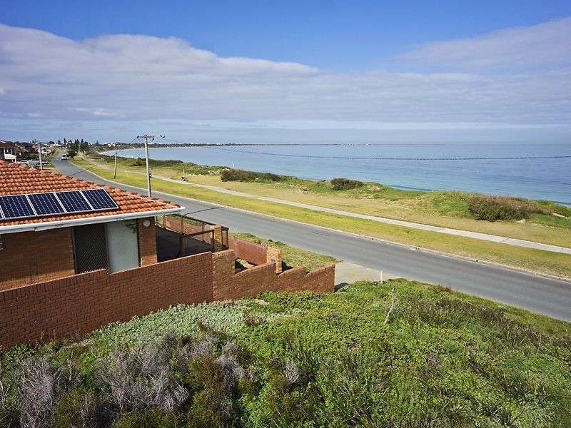 461 Safety Bay Road, Safety Bay WA 6169