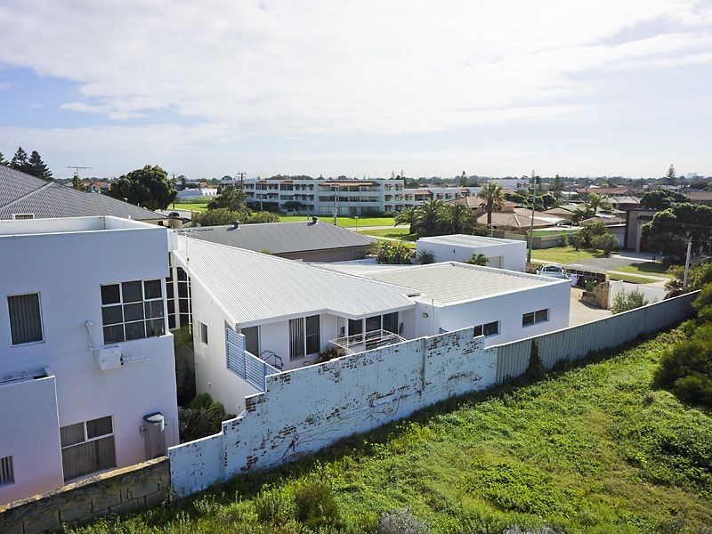 461 Safety Bay Road, Safety Bay WA 6169