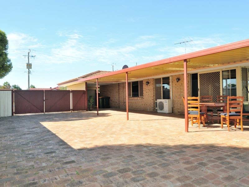 9 Gascoyne Way, Cooloongup WA 6168