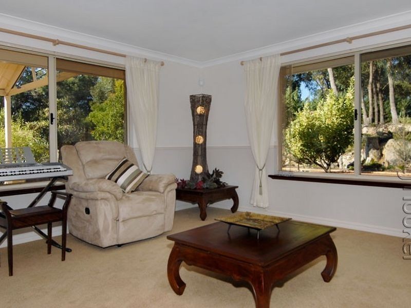 14 Oak Way, Baldivis WA 6171