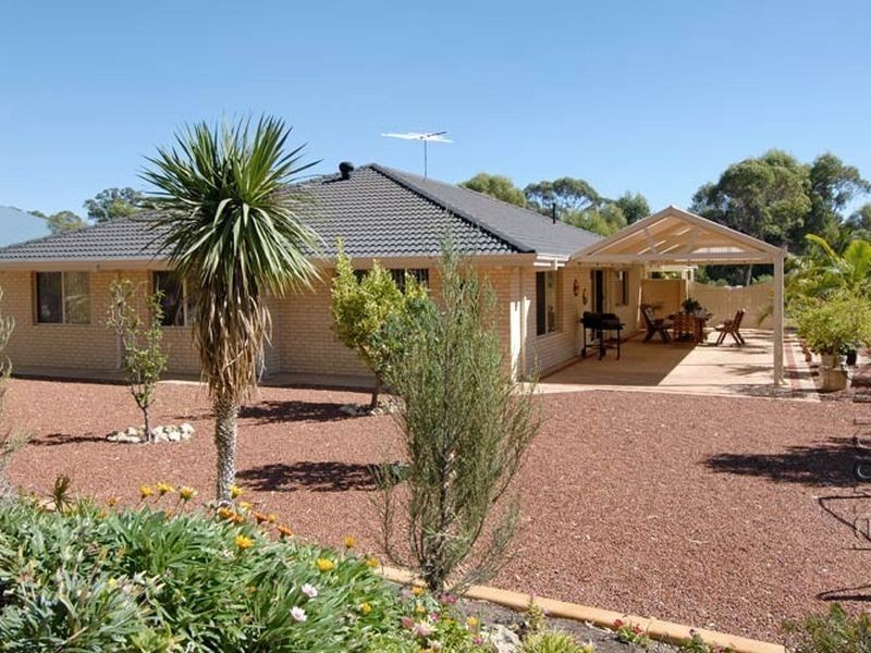 14 Oak Way, Baldivis WA 6171