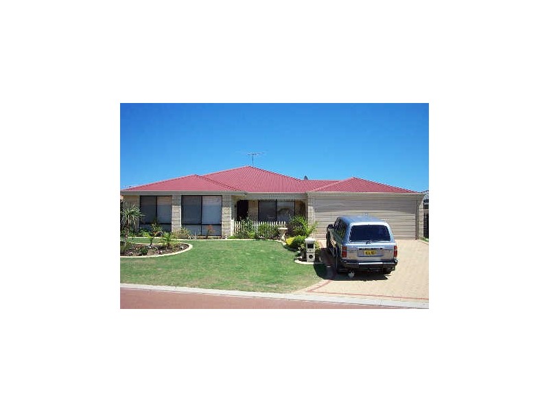 11 Thames Street, Warnbro WA 6169