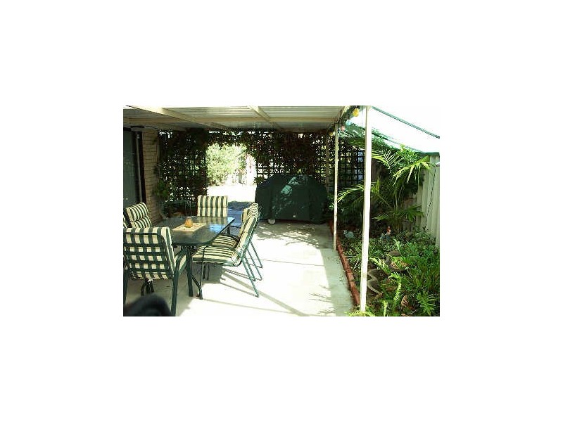 11 Thames Street, Warnbro WA 6169