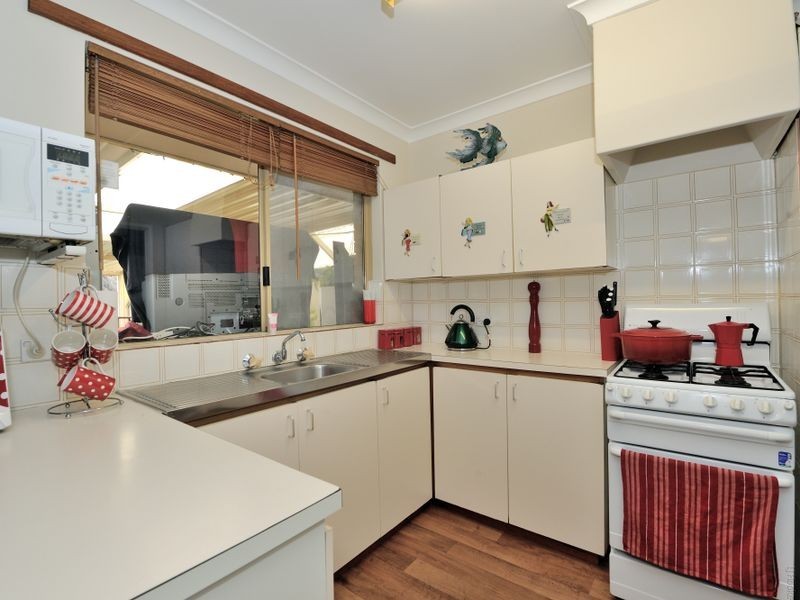 133 Willmott Drive, Cooloongup WA 6168