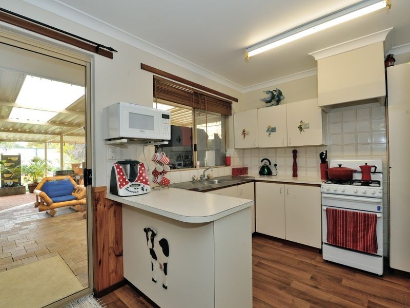133 Willmott Drive, Cooloongup WA 6168