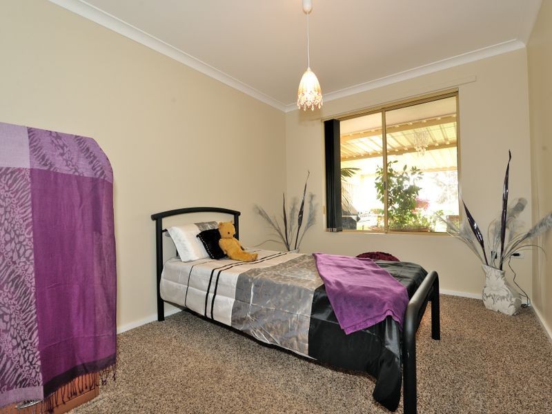 133 Willmott Drive, Cooloongup WA 6168