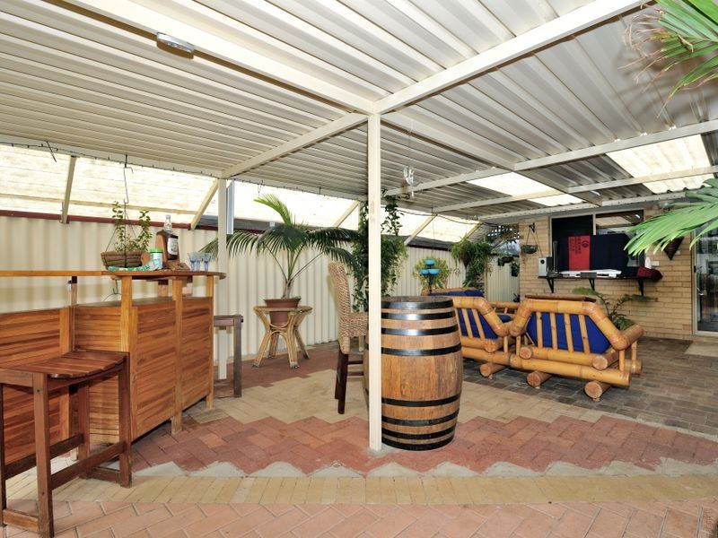 133 Willmott Drive, Cooloongup WA 6168