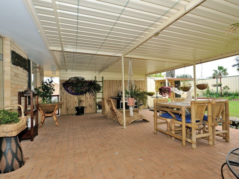 133 Willmott Drive, Cooloongup WA 6168