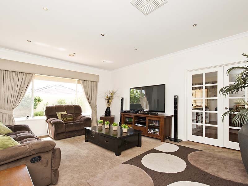49 Tranby Drive, Baldivis WA 6171