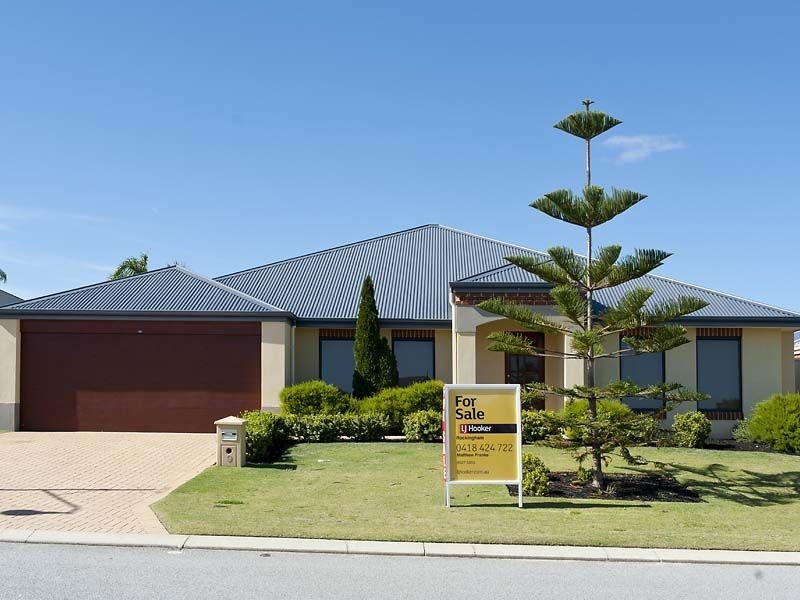 9 Gaston Road, Secret Harbour WA 6173