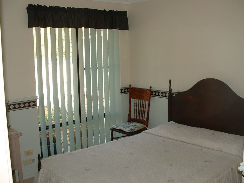 11 Flores Place, Waikiki WA 6169