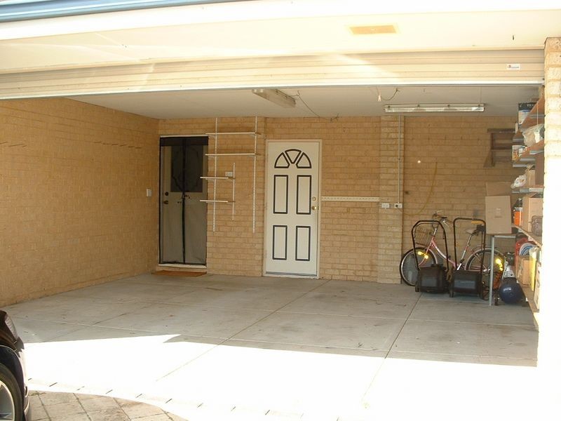 11 Flores Place, Waikiki WA 6169