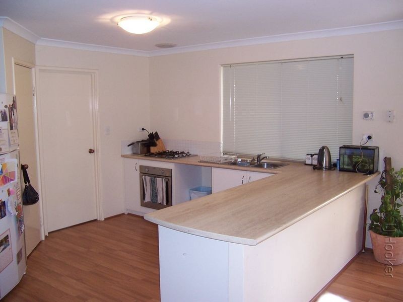 31 Howitzer Turn, Darling Downs WA 6122