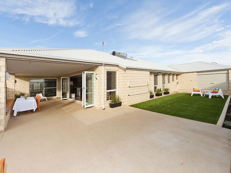15 Battrass Loop, Baldivis WA 6171
