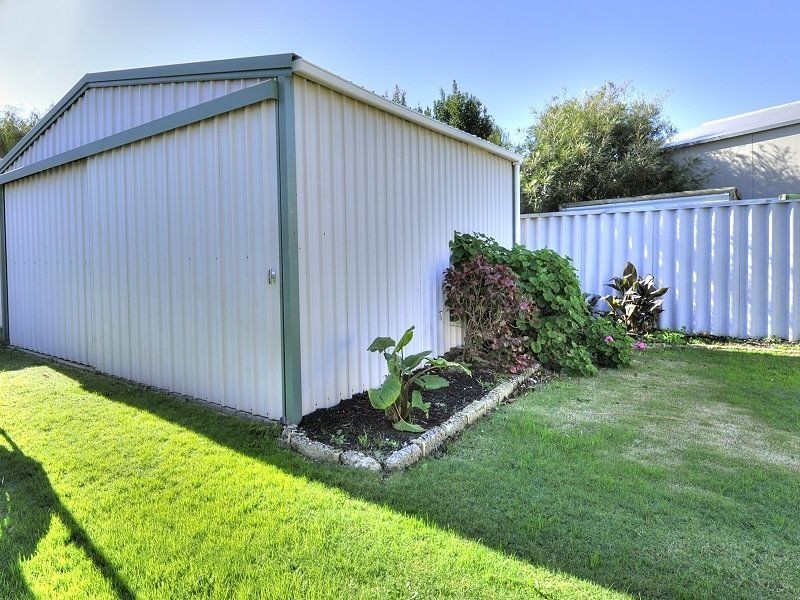 5 Pyrford Ramble, Erskine WA 6210