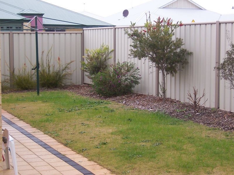 18 Voltaire Way, Secret Harbour WA 6173