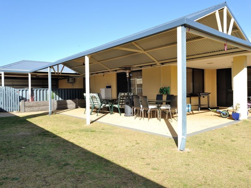 21 Wittecarra Crescent, Port Kennedy WA 6172