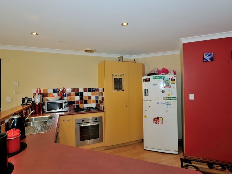21 Wittecarra Crescent, Port Kennedy WA 6172