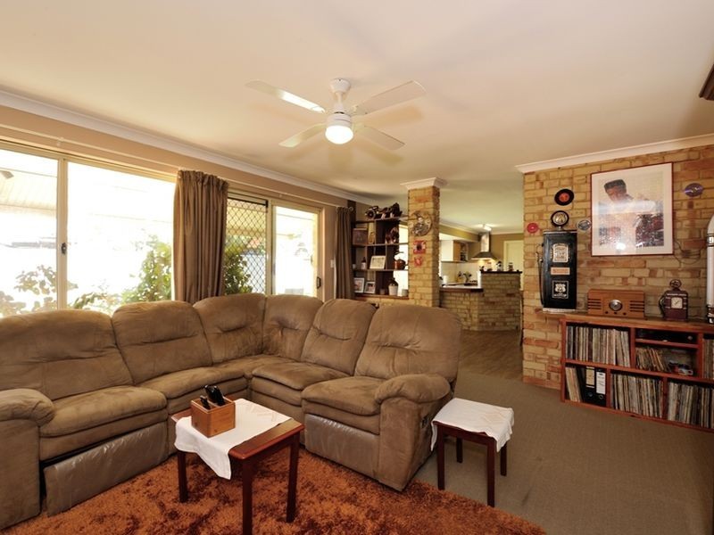 53 Manly Crescent, Warnbro WA 6169