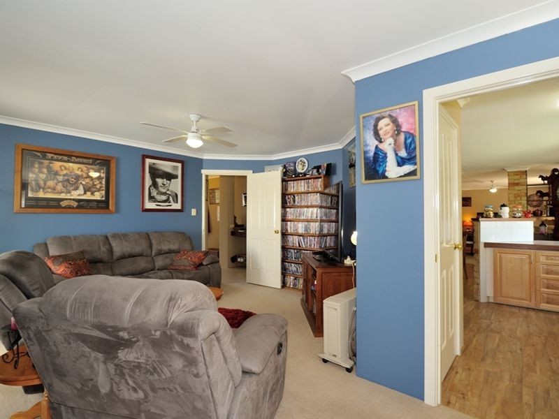 53 Manly Crescent, Warnbro WA 6169