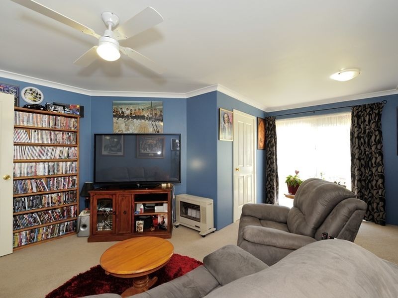 53 Manly Crescent, Warnbro WA 6169