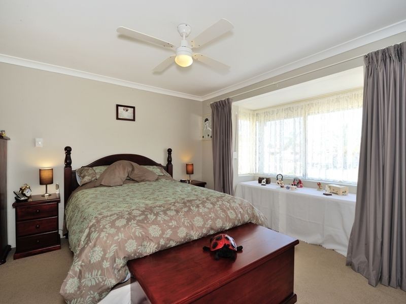 53 Manly Crescent, Warnbro WA 6169