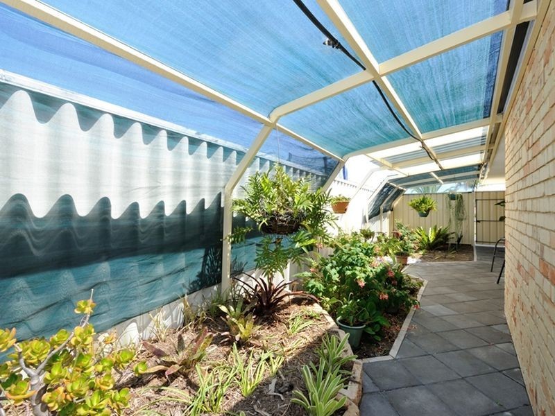 53 Manly Crescent, Warnbro WA 6169