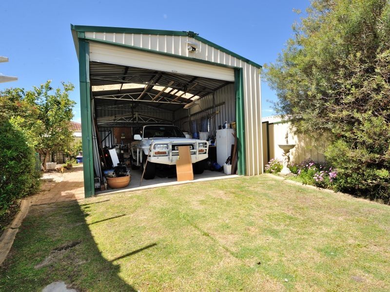 68 Leeuwin Parade, Rockingham WA 6168