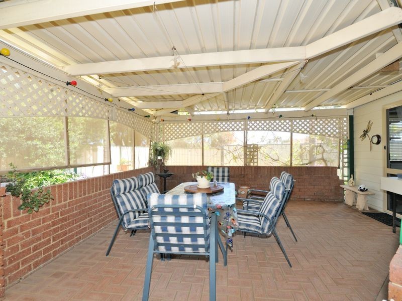 68 Leeuwin Parade, Rockingham WA 6168