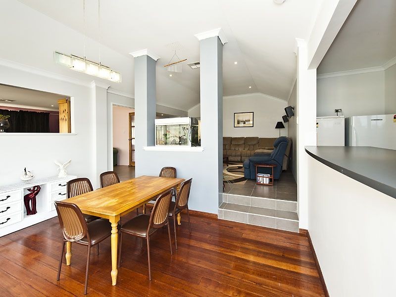 41 Pamplona Blvd, Port Kennedy WA 6172