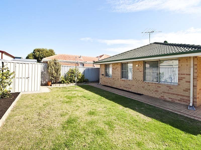 5 Mulloway Place, Warnbro WA 6169